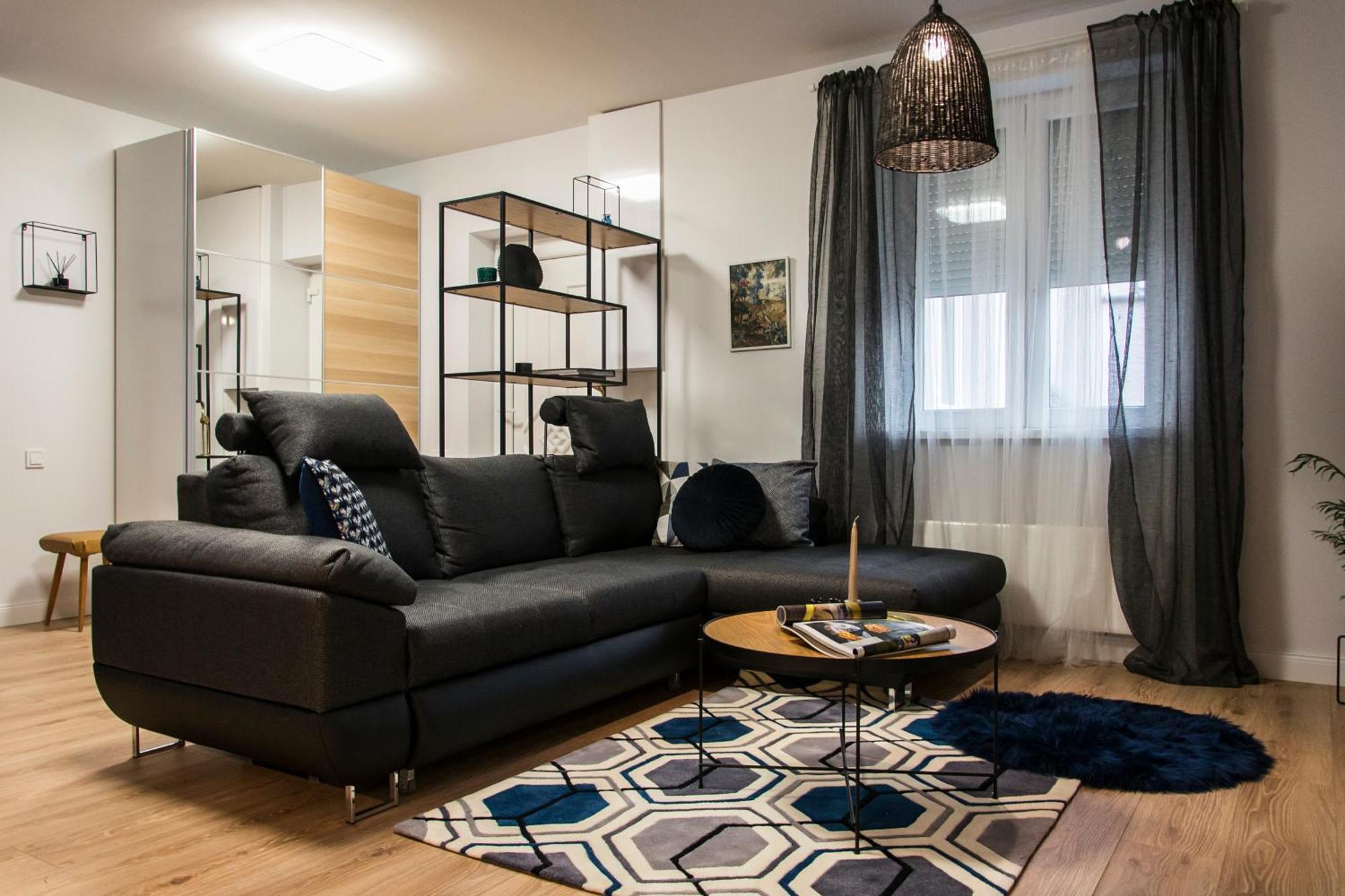 Danubio****2 Bedrooms-Be In The Center Of It All! 부다페스트 외부 사진